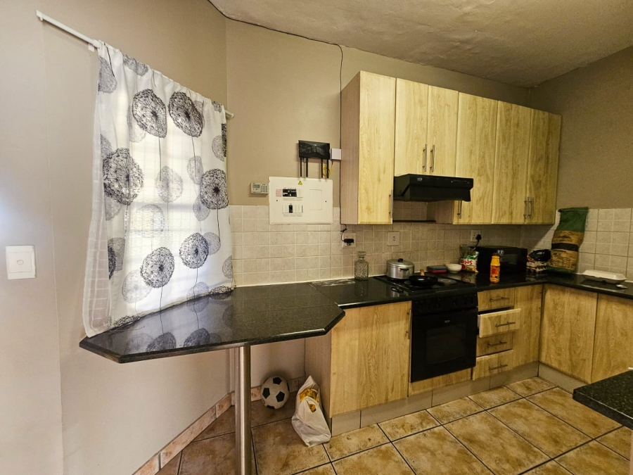 2 Bedroom Property for Sale in Dassie Rand North West